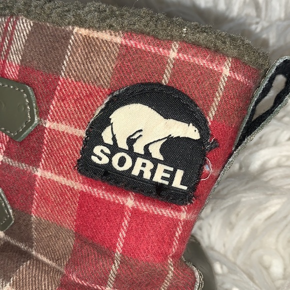Sorel Plaid Waterproof Boots Tivoli Red and Green Size 7 - Picture 4 of 11